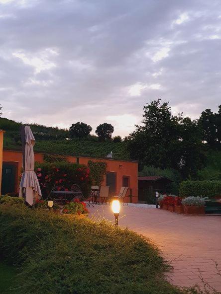 הוילה Monte Roberto Poggio Montali מראה חיצוני תמונה