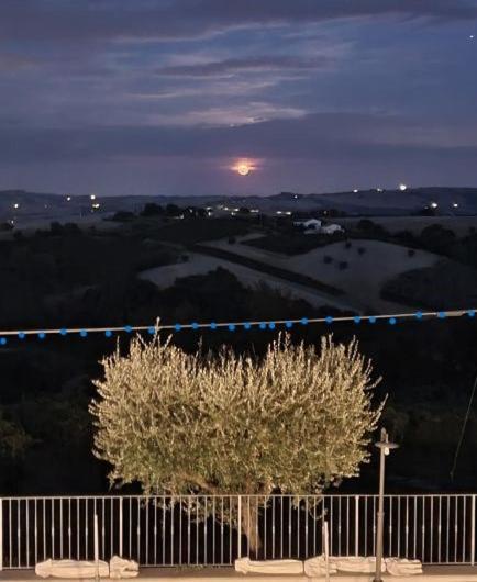 הוילה Monte Roberto Poggio Montali מראה חיצוני תמונה